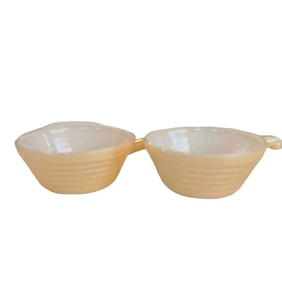 Vintage Fire King Peach Lustre Beehive Bowls With Handles‎ Set Of Four Bowls - Picture 6 of 8